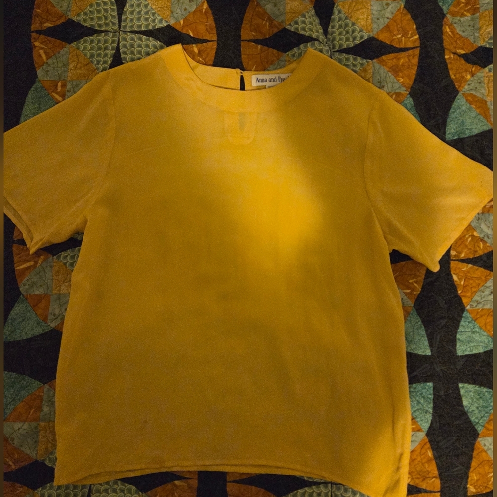 100% Silk Anna And Frank Yellow Women's Top Size S Vintage